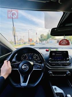 نيسان ألتيما